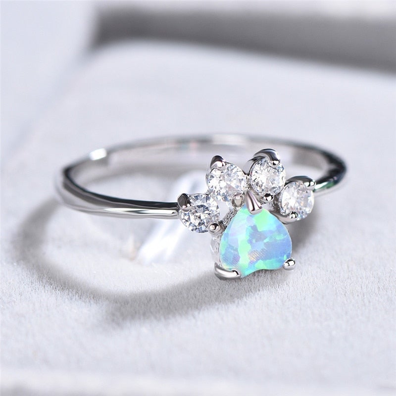 Opal und Zirkonia Ring